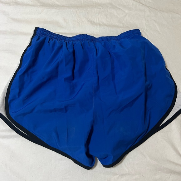 Blue Nike Shorts small - Picture 3 of 3